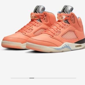 We the best Jordan 5’s size 9 plus hat